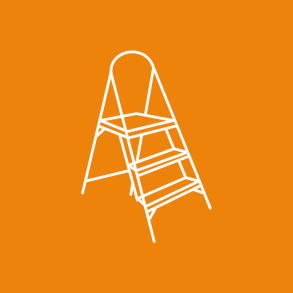 Her finder du andet rengøringsudstyr, f.eks. stiger