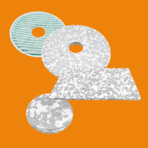 Her finder du et udvalg af melaminpluspads og polypluspads