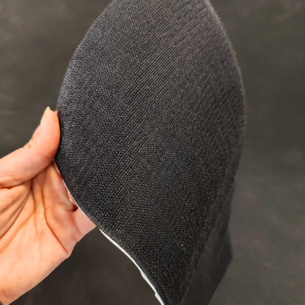 Velcro m/kl�bende bagside