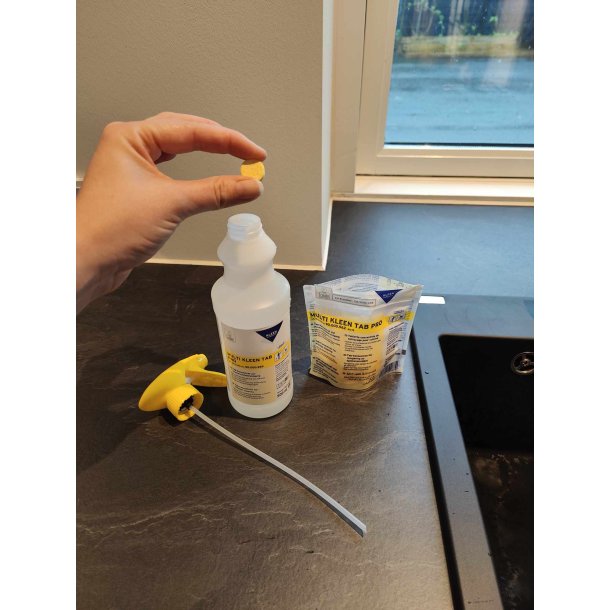 Purina Kleen sprayflaske med etikette - 0,5 ltr.