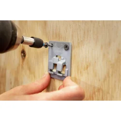 O-Spring, Holder til skruer